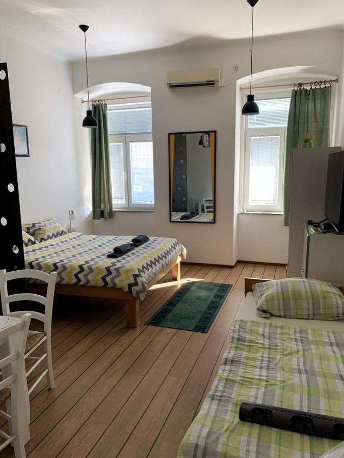 Apartmani Lucin Fiume Esterno foto